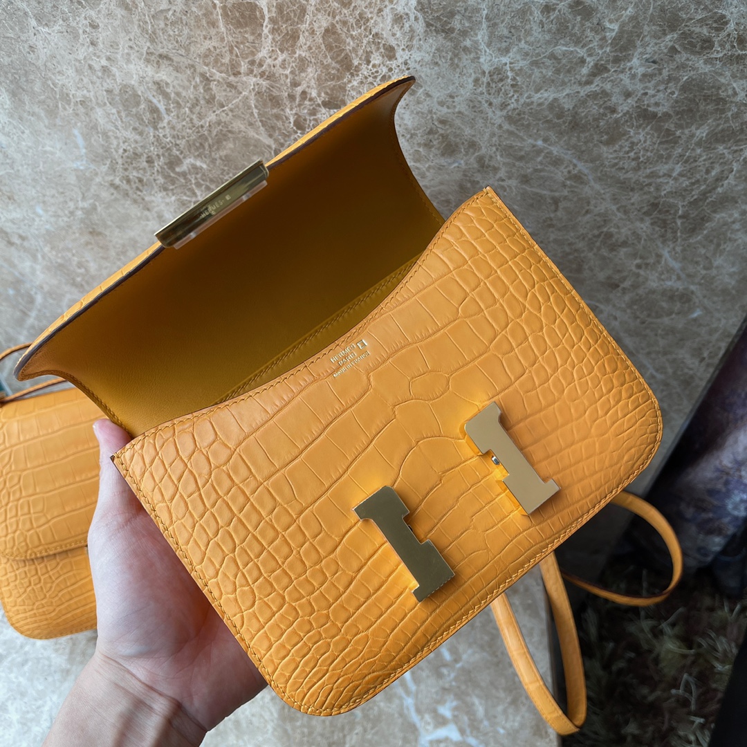 에르메스 콘스탄스18 앰버 옐로우 금장 악어가죽